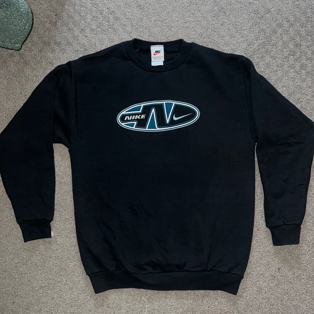 Vintage Nike black crew neck